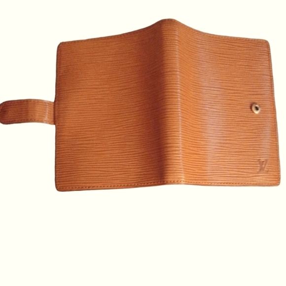 ✨️LOUIS VUITTON EPI LEATHER AGENDA PM COVER - Picture 7 of 11